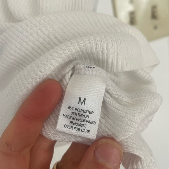 Cropped white t shirt - Picture 2 of 4